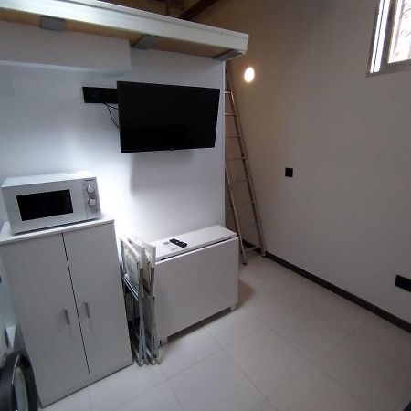 Estudio Con 2 Plantas - Puerta Del Sol Madrid Bagian luar foto