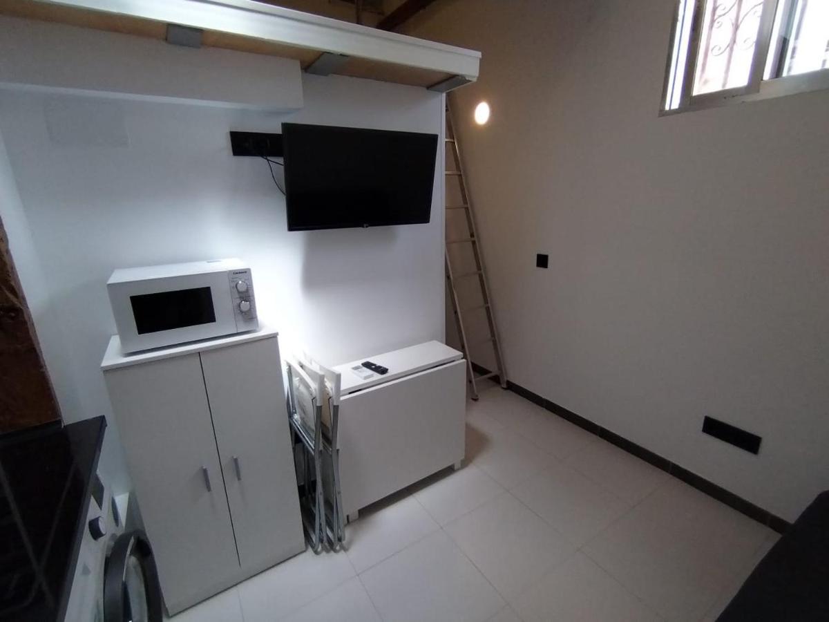 Estudio Con 2 Plantas - Puerta Del Sol Madrid Bagian luar foto